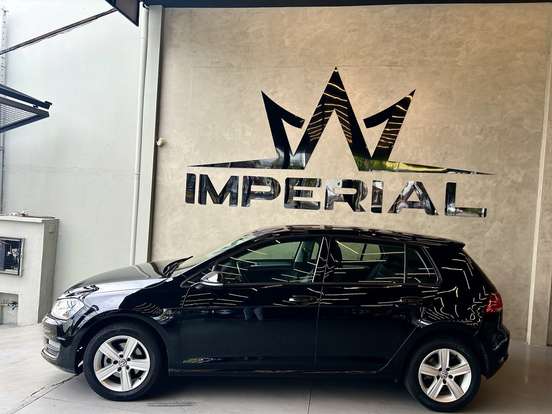 VOLKSWAGEN-GOLF-1.4 TSI COMFORTLINE 16V GASOLINA 4P AUTOMÁTICO VOLKSWAGEN-GOLF-2015