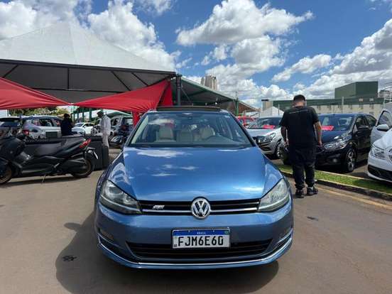 VOLKSWAGEN-GOLF-2013