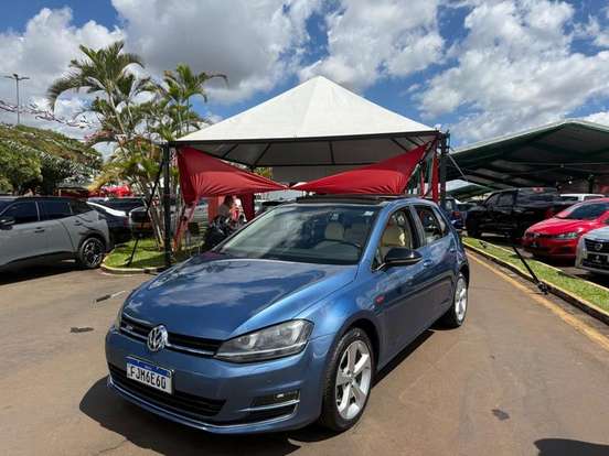 VOLKSWAGEN-GOLF-2013