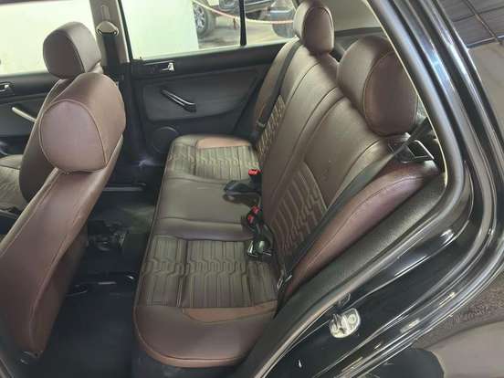 VOLKSWAGEN-GOLF-1.6 MI 8V FLEX 4P MANUAL VOLKSWAGEN-GOLF-2009