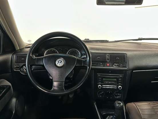VOLKSWAGEN-GOLF-1.6 MI 8V FLEX 4P MANUAL VOLKSWAGEN-GOLF-2009
