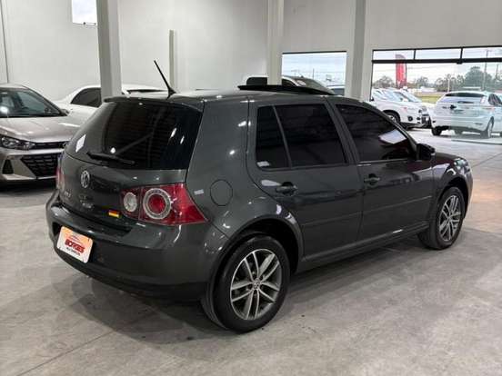 VOLKSWAGEN-GOLF-1.6 MI 8V FLEX 4P MANUAL VOLKSWAGEN-GOLF-2013