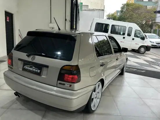 VOLKSWAGEN-GOLF-2.0 MI GLX 8V GASOLINA 4P MANUAL VOLKSWAGEN-GOLF-1998