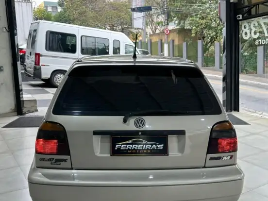 VOLKSWAGEN-GOLF-2.0 MI GLX 8V GASOLINA 4P MANUAL VOLKSWAGEN-GOLF-1998