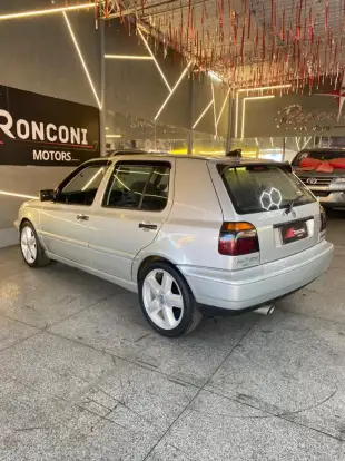 VOLKSWAGEN-GOLF-2.0 MI GLX 8V GASOLINA 4P MANUAL VOLKSWAGEN-GOLF-1998