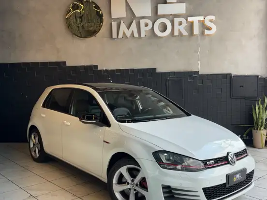 VOLKSWAGEN-GOLF-2.0 TSI GTI 16V 230CV TURBO GASOLINA 4P AUTOMATIZADO VOLKSWAGEN-GOLF-2013