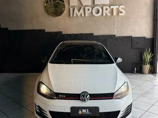 VOLKSWAGEN-GOLF-2.0 TSI GTI 16V 230CV TURBO GASOLINA 4P AUTOMATIZADO VOLKSWAGEN-GOLF-2013