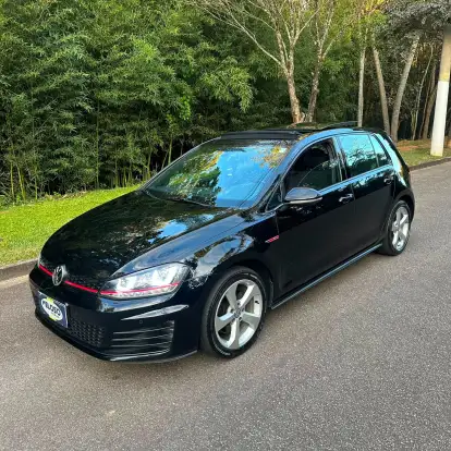 VOLKSWAGEN-GOLF-2.0 TSI GTI 16V TURBO GASOLINA 4P AUTOMÁTICO VOLKSWAGEN-GOLF-2015