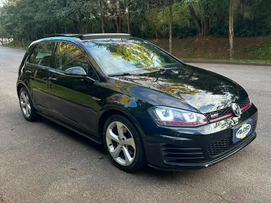 VOLKSWAGEN-GOLF-2.0 TSI GTI 16V TURBO GASOLINA 4P AUTOMÁTICO VOLKSWAGEN-GOLF-2015