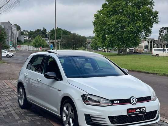 VOLKSWAGEN-GOLF-2.0 TSI GTI 16V TURBO GASOLINA 4P AUTOMÁTICO VOLKSWAGEN-GOLF-2014