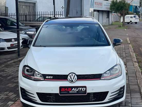 VOLKSWAGEN-GOLF-2.0 TSI GTI 16V TURBO GASOLINA 4P AUTOMÁTICO VOLKSWAGEN-GOLF-2014