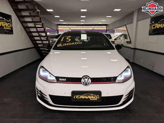 VOLKSWAGEN-GOLF-2.0 TSI GTI 16V TURBO GASOLINA 4P AUTOMÁTICO VOLKSWAGEN-GOLF-2014