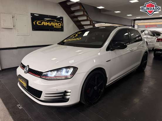 VOLKSWAGEN-GOLF-2.0 TSI GTI 16V TURBO GASOLINA 4P AUTOMÁTICO VOLKSWAGEN-GOLF-2014