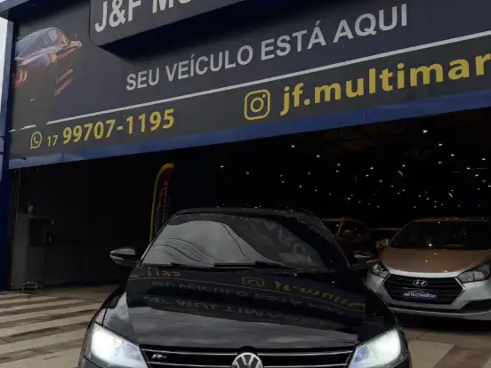 VOLKSWAGEN-JETTA-1.4 16V TSI COMFORTLINE GASOLINA 4P TIPTRONIC VOLKSWAGEN-JETTA-2016
