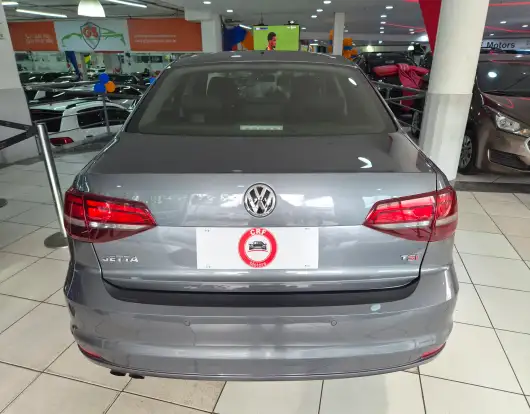 VOLKSWAGEN-JETTA-2016