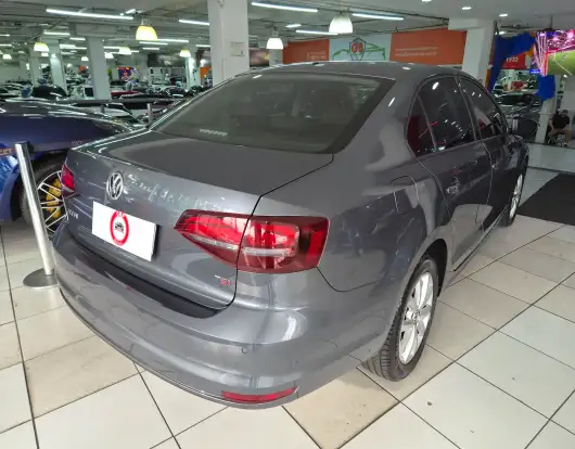 VOLKSWAGEN-JETTA-2016