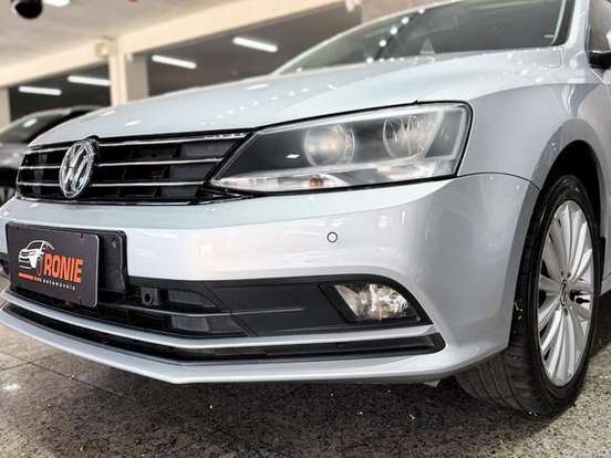 VOLKSWAGEN-JETTA-1.4 16V TSI COMFORTLINE GASOLINA 4P TIPTRONIC VOLKSWAGEN-JETTA-2015