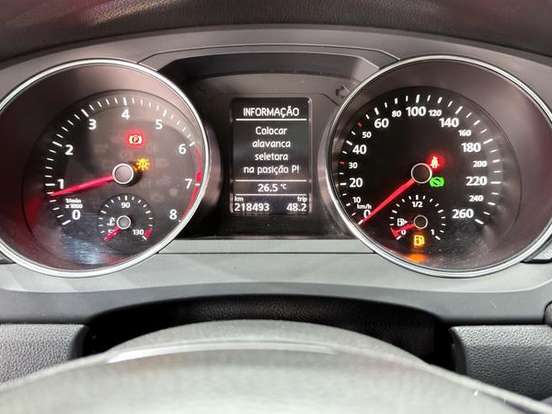 VOLKSWAGEN-JETTA-1.4 16V TSI COMFORTLINE GASOLINA 4P TIPTRONIC VOLKSWAGEN-JETTA-2015