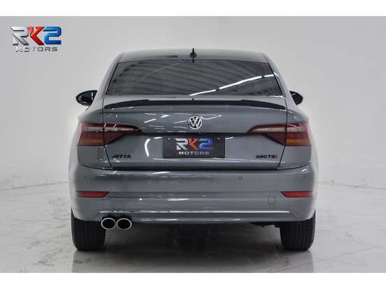 VOLKSWAGEN-JETTA-1.4 250 TSI TOTAL FLEX COMFORTLINE TIPTRONIC VOLKSWAGEN-JETTA-2018