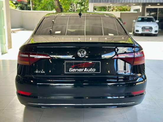 VOLKSWAGEN-JETTA-1.4 250 TSI TOTAL FLEX COMFORTLINE TIPTRONIC VOLKSWAGEN-JETTA-2018