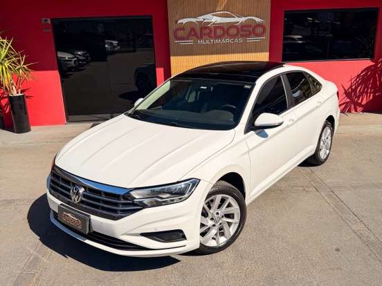 VOLKSWAGEN-JETTA-2020