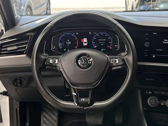VOLKSWAGEN-JETTA-1.4 250 TSI TOTAL FLEX R-LINE TIPTRONIC VOLKSWAGEN-JETTA-2018