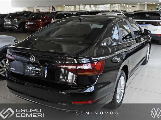 VOLKSWAGEN-JETTA-1.4 250 TSI TOTAL FLEX TIPTRONIC VOLKSWAGEN-JETTA-2018