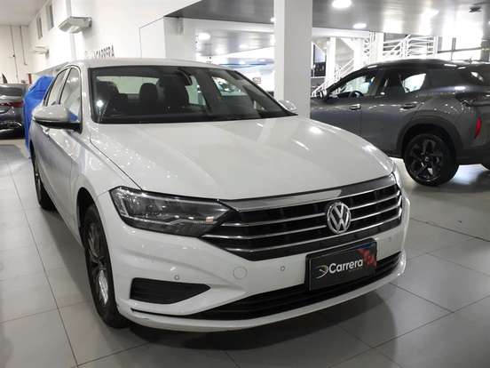 VOLKSWAGEN-JETTA-2018