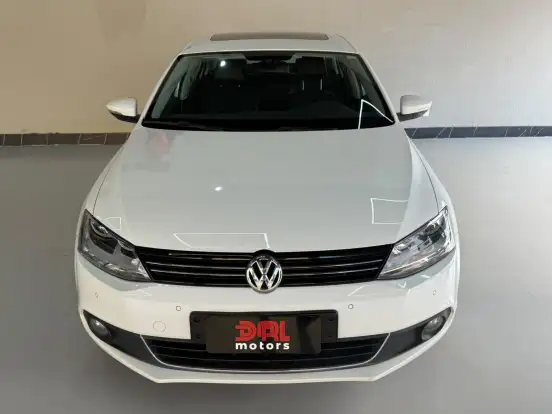 VOLKSWAGEN-JETTA-2.0 TSI HIGHLINE 211CV GASOLINA 4P TIPTRONIC VOLKSWAGEN-JETTA-2014