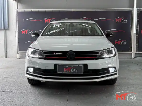 VOLKSWAGEN-JETTA-2017