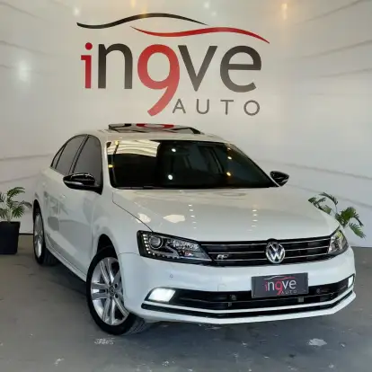 VOLKSWAGEN-JETTA-2015