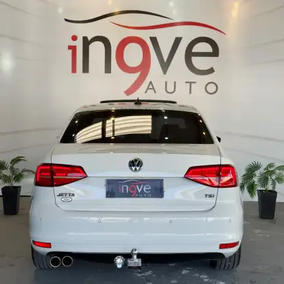 VOLKSWAGEN-JETTA-2015