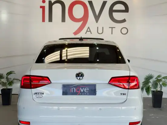 VOLKSWAGEN-JETTA-2.0 TSI HIGHLINE 211CV GASOLINA 4P TIPTRONIC VOLKSWAGEN-JETTA-2015