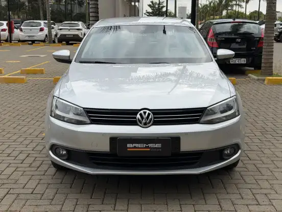 VOLKSWAGEN-JETTA-2.0 TSI HIGHLINE 211CV GASOLINA 4P TIPTRONIC VOLKSWAGEN-JETTA-2014