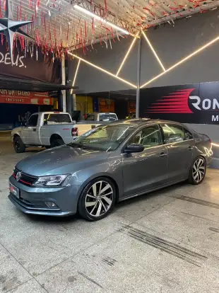 VOLKSWAGEN-JETTA-2016