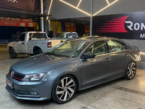 VOLKSWAGEN-JETTA-2.0 TSI HIGHLINE 211CV GASOLINA 4P TIPTRONIC VOLKSWAGEN-JETTA-2016