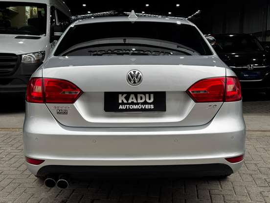 VOLKSWAGEN-JETTA-2014