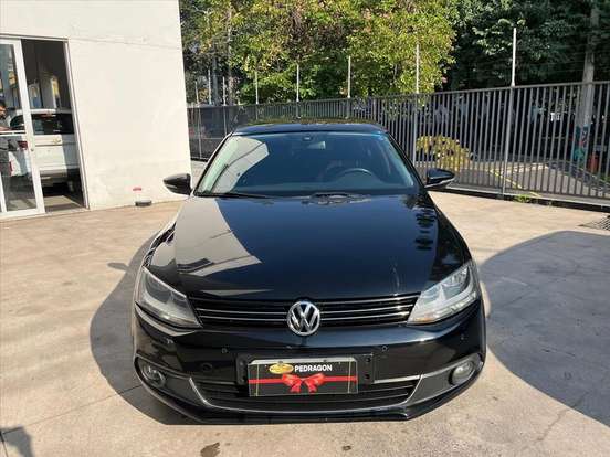 VOLKSWAGEN-JETTA-2.0 TSI HIGHLINE 200CV GASOLINA 4P TIPTRONIC VOLKSWAGEN-JETTA-2011