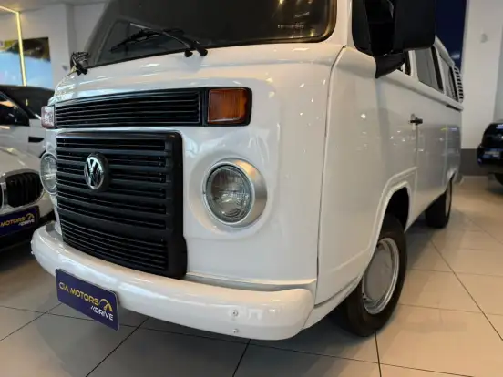 VOLKSWAGEN-KOMBI-2006