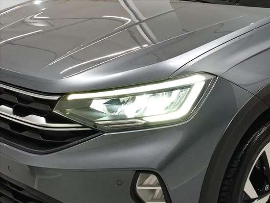 VOLKSWAGEN-NIVUS-1.0 200 TSI TOTAL FLEX HIGHLINE AUTOMÁTICO VOLKSWAGEN-NIVUS-2024