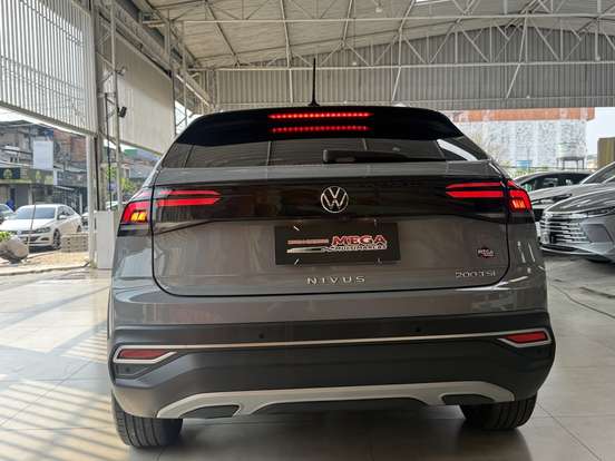 VOLKSWAGEN-NIVUS-1.0 200 TSI TOTAL FLEX HIGHLINE AUTOMÁTICO VOLKSWAGEN-NIVUS-2024