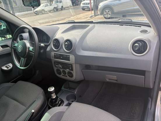 VOLKSWAGEN-PARATI-2009