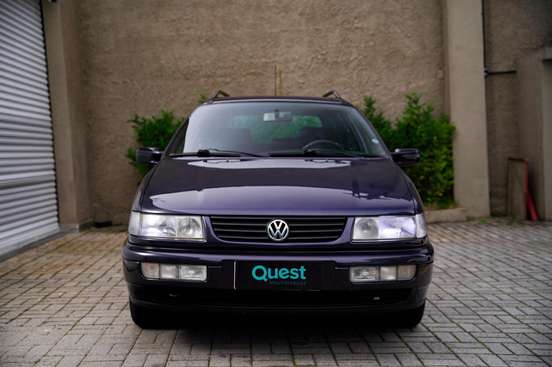 VOLKSWAGEN-PASSAT-2.0 GL VARIANT 8V GASOLINA 4P MANUAL VOLKSWAGEN-PASSAT-1996