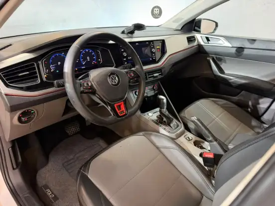 VOLKSWAGEN-POLO-1.0 200 TSI HIGHLINE AUTOMÁTICO VOLKSWAGEN-POLO-2019