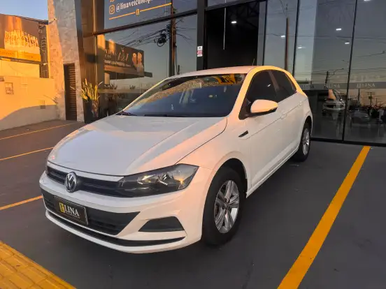 VOLKSWAGEN-POLO-2020