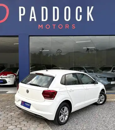 VOLKSWAGEN-POLO-2019