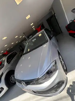 VOLKSWAGEN-POLO-2024