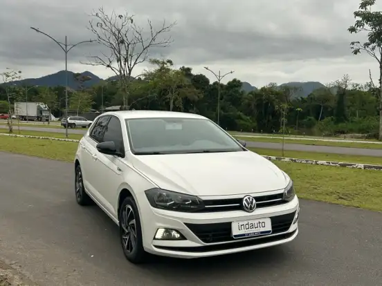 VOLKSWAGEN-POLO-1.6 MSI TOTAL FLEX MANUAL VOLKSWAGEN-POLO-2019