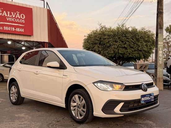 VOLKSWAGEN-POLO-1.0 170 TSI COMFORTLINE AUTOMÁTICO VOLKSWAGEN-POLO-2024