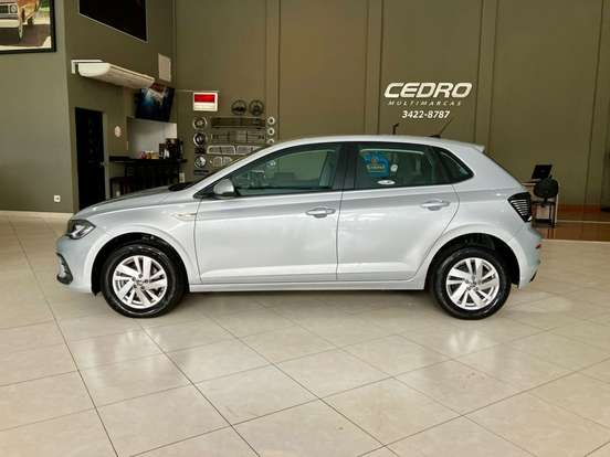 VOLKSWAGEN-POLO-1.0 170 TSI COMFORTLINE AUTOMÁTICO VOLKSWAGEN-POLO-2023